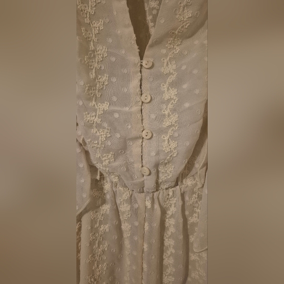 Zara Cream Midi Dress with Ruffle Details - Picture 4 of 11